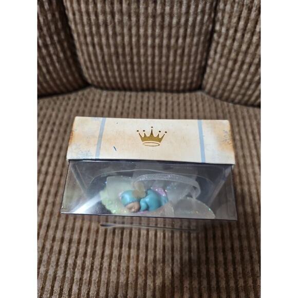 Hallmark Keepsake Frostlight Faeries, Too Baby Floriella Christmas Ornament - Picture 2 of 4